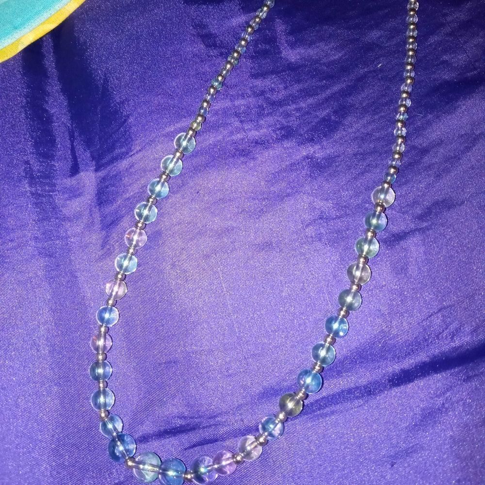 Innocent winter beauty necklace